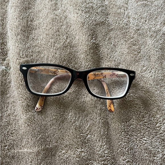 Ray Ban Youth RY1531 Tortoise Frame - Picture 2 of 3